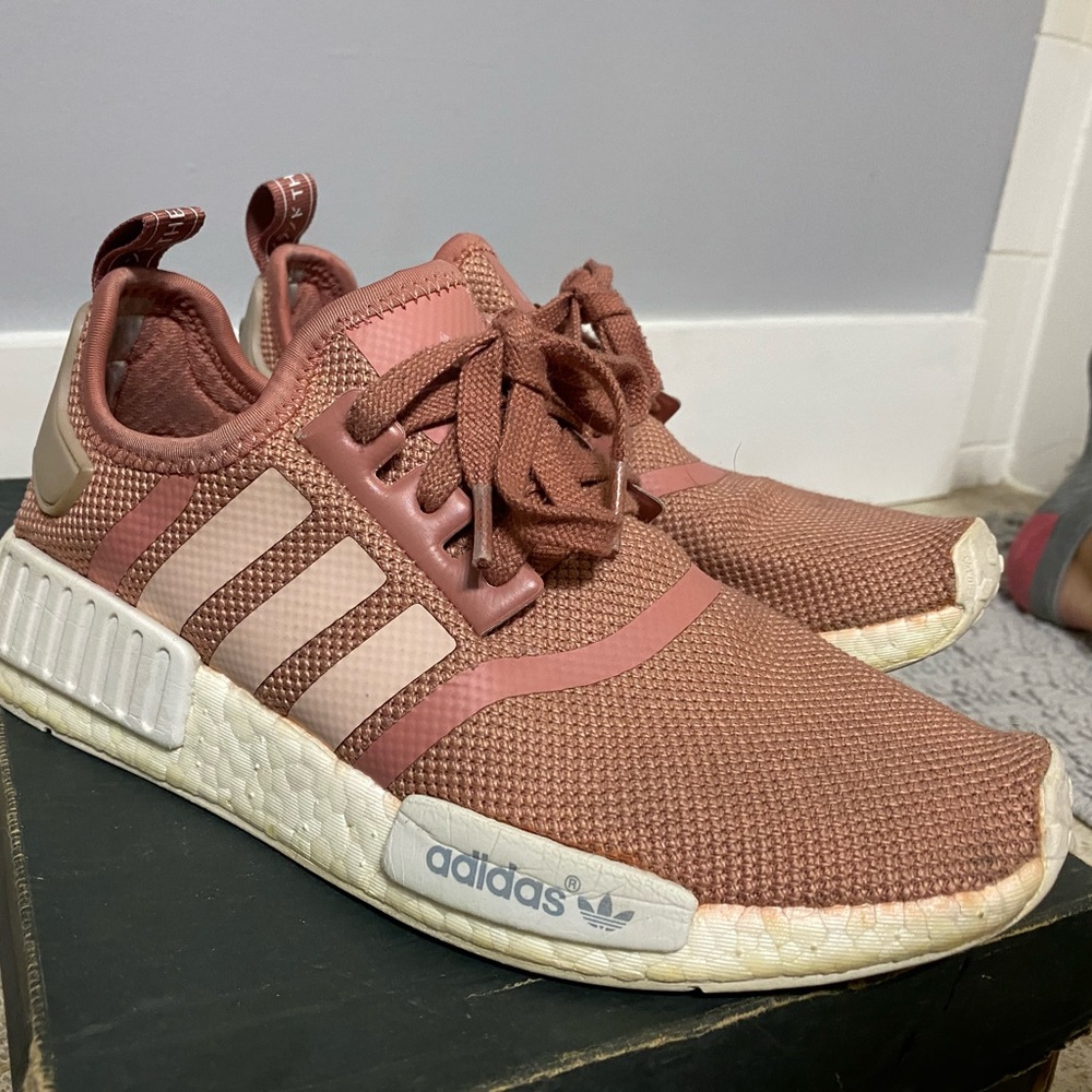 Adidas NMD R1 - Picture 4 of 8